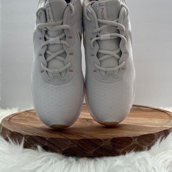 Nike Legend Essential 2 White Running Shoes Women' Sz 10.5 White/Gold CQ9545-010 - Picture 6 of 12